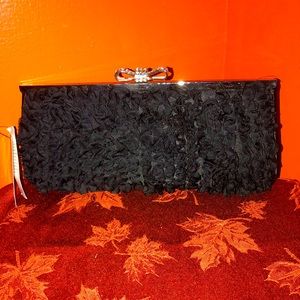 Black Fur-Like Ruffle Evening Clutch